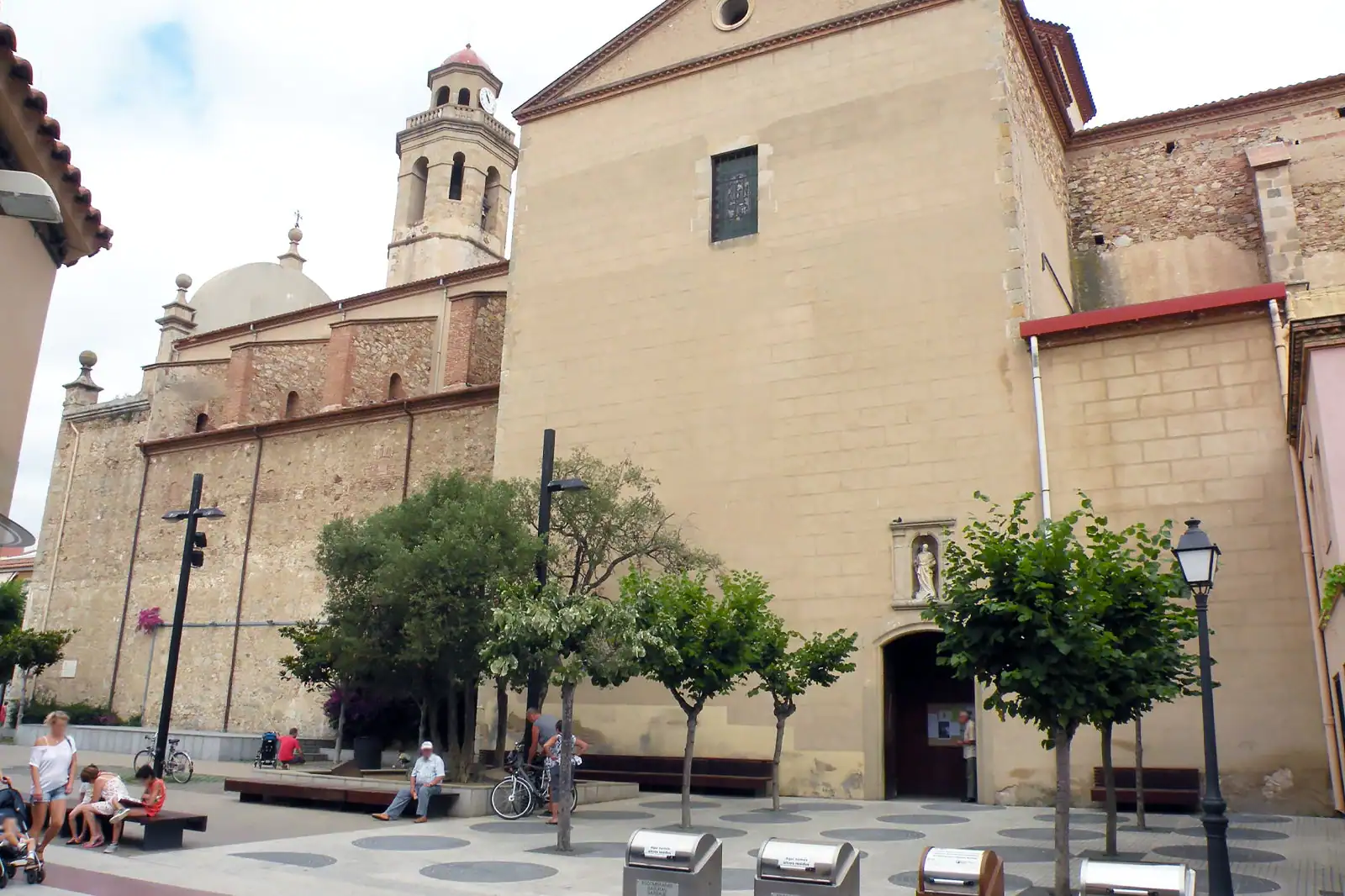 La iglesia de Santa Maria y Sant Nicolau Calella de mar